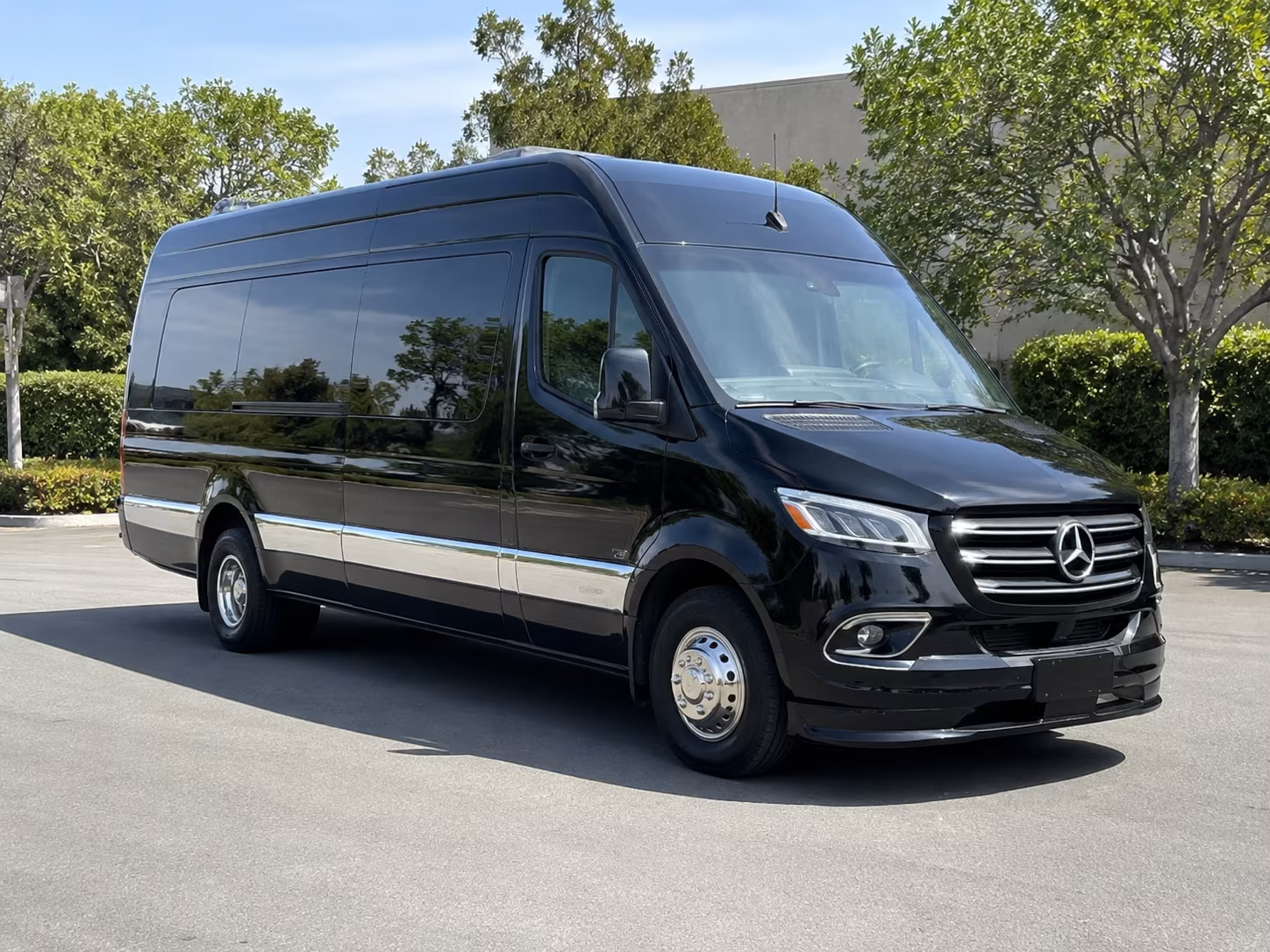 arrange transportation for your next bachelor or bachelorette party 2