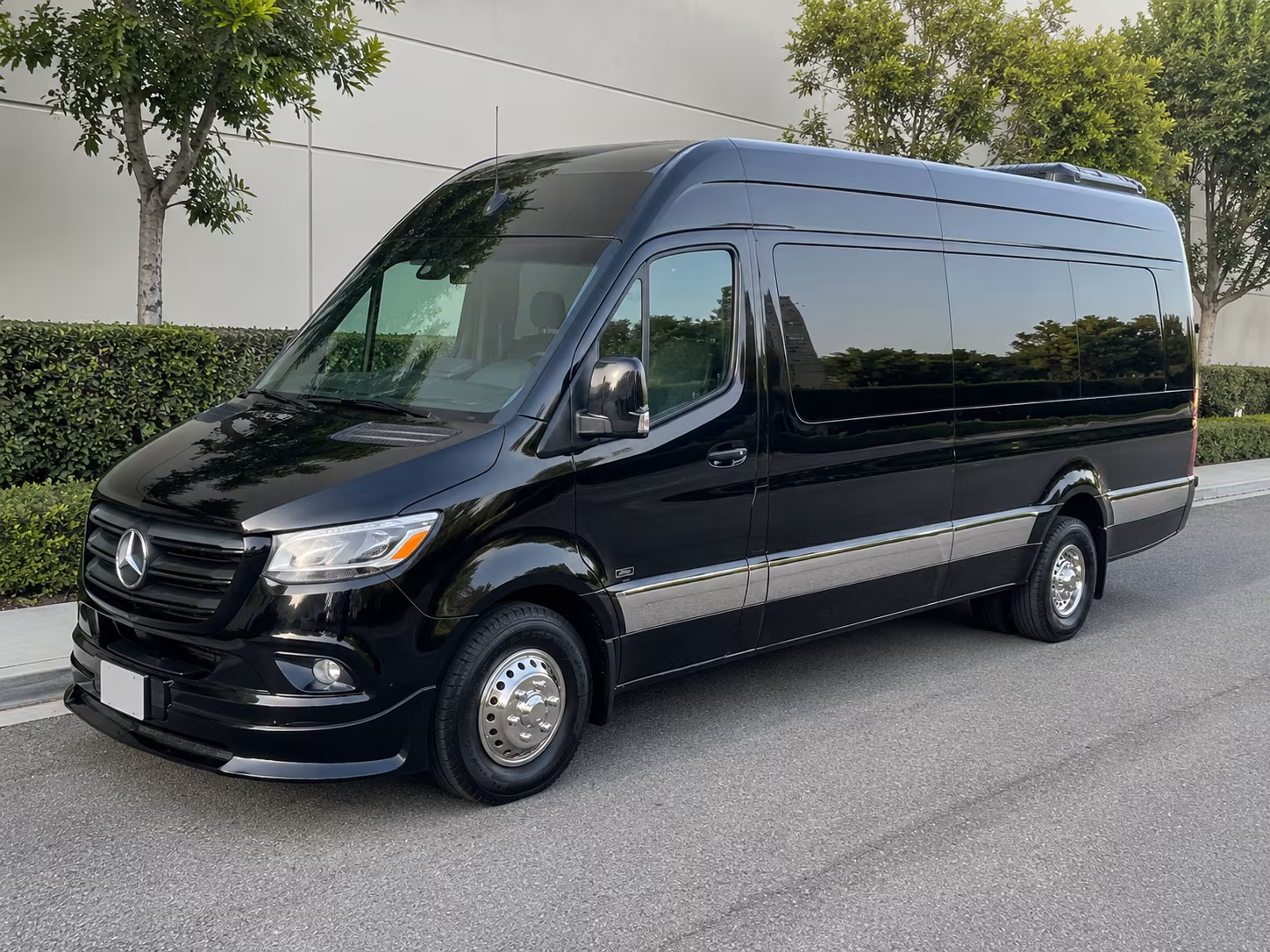 arrange transportation for your next convention or trade show 3