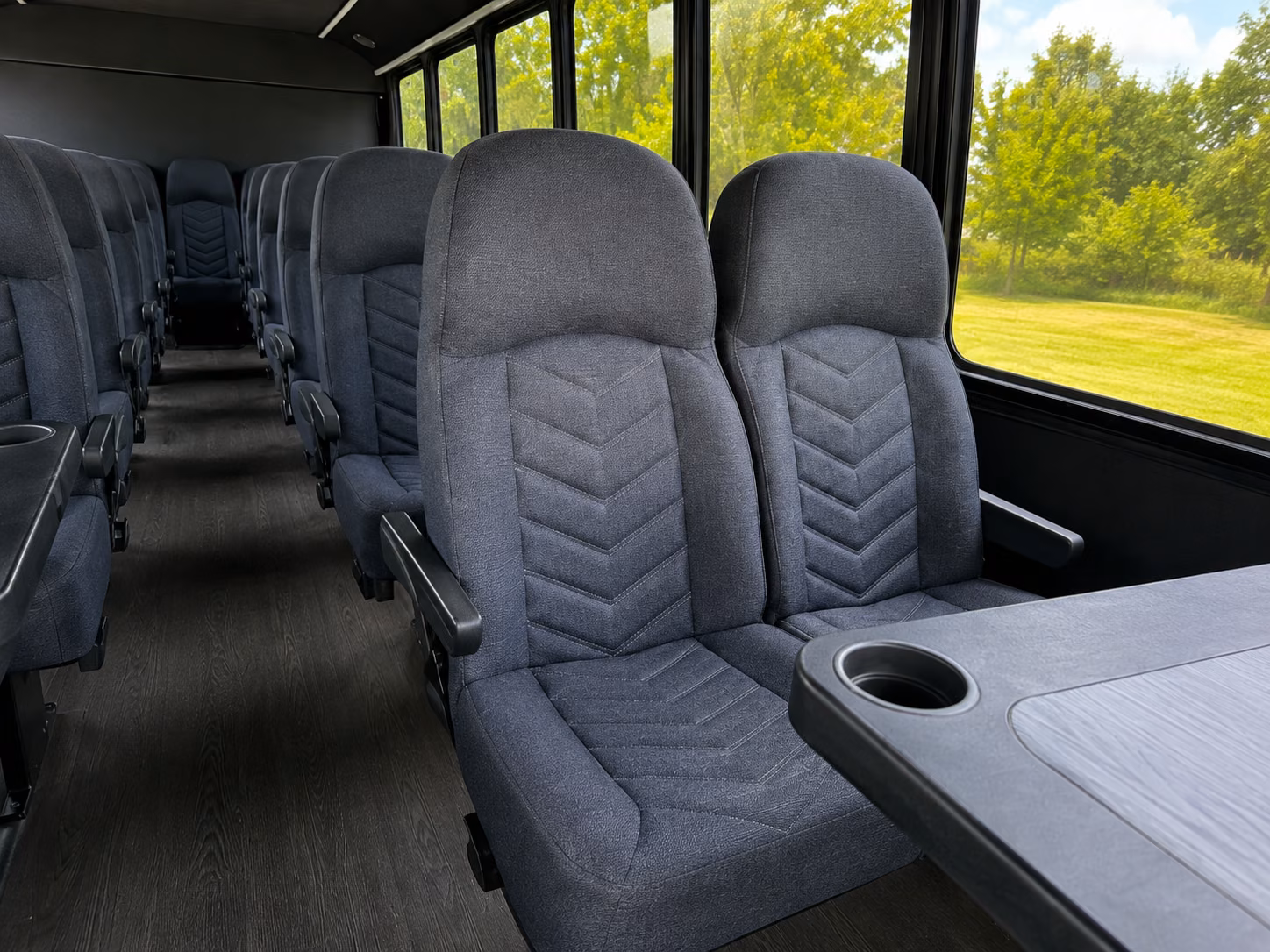 arrange transportation for your next wedding 4
