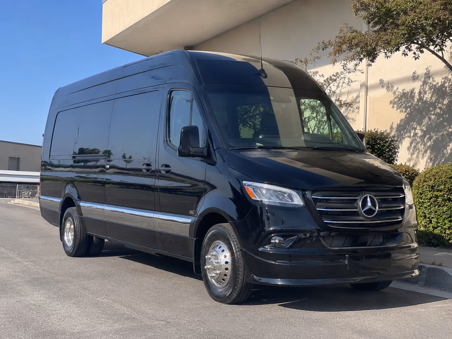 bus rental options for hoover trips
