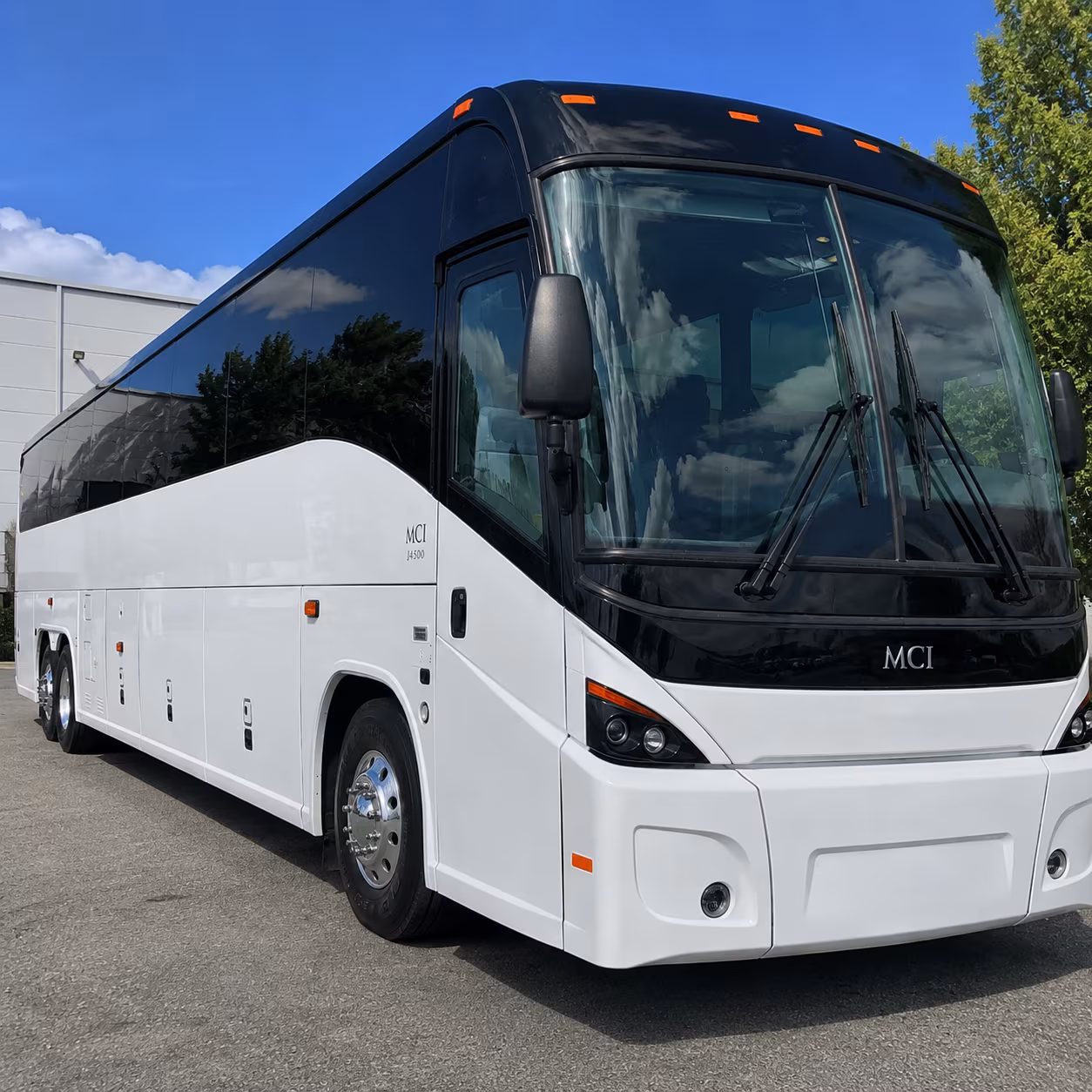 charter buses for birmingham jefferson convention complex events originating in hoover