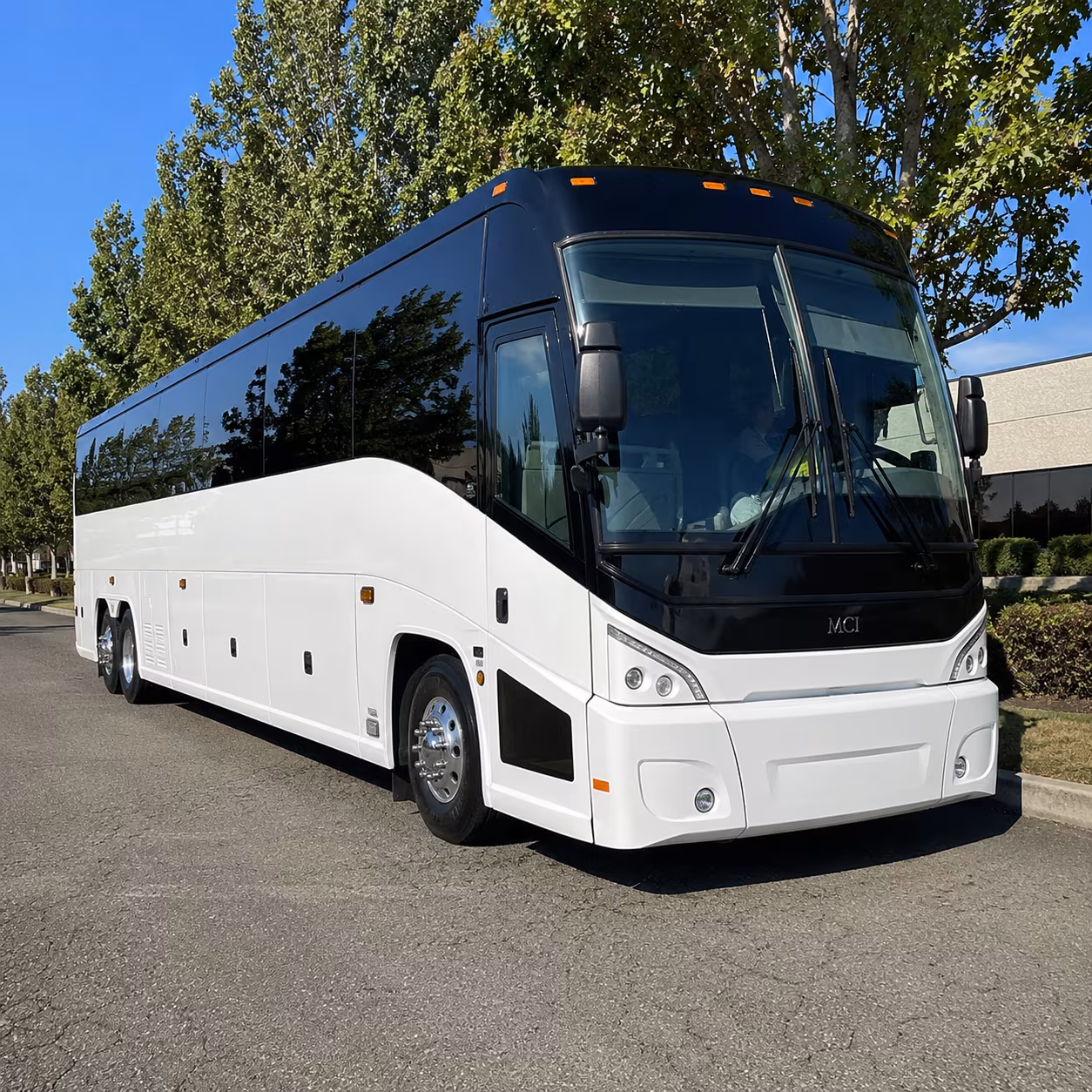 hoover 50 passenger charter bus