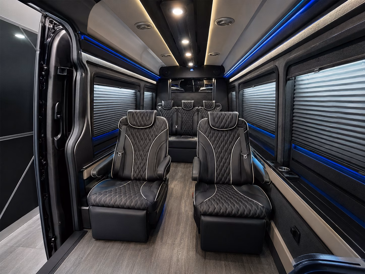 sprinter vans and minibuses for executive group transportation in hoover